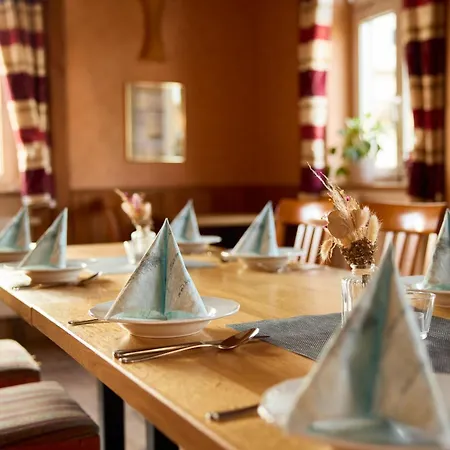 Metzgereigasthof Rebstock 게스트하우스