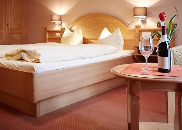 Pensionat Metzgereigasthof Rebstock 3*